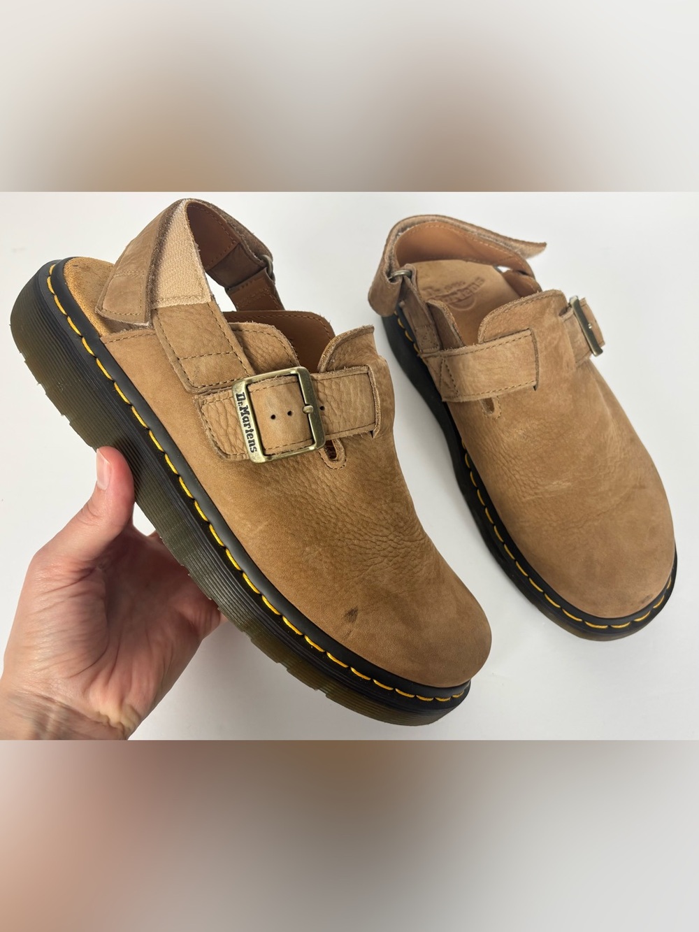 Dr. Martens Unisex Tan Suede Clogs Slingback